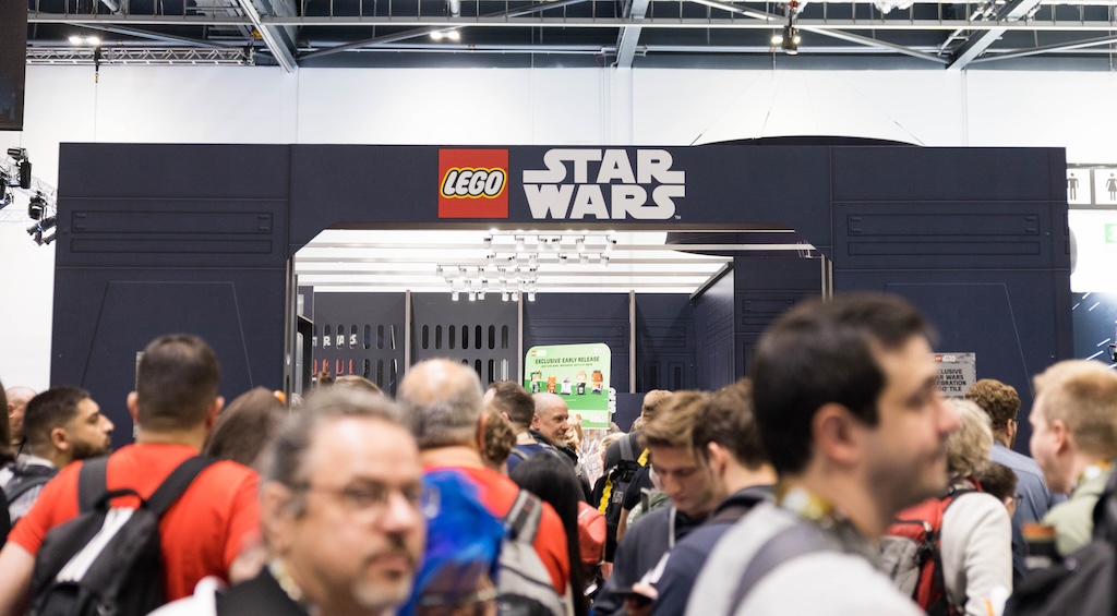 A crowd at the lego event
